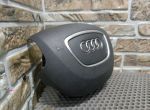 Подушка безопасности в руль к Audi, 2014 Audi  Q5 8R0880201